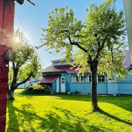 Blue Heaven Villa *